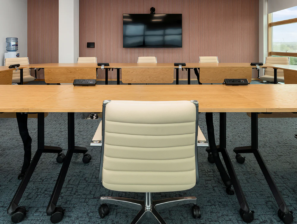 Boardroom-Table-with-Mobile-Chair-in-Meeting-Room-Setting (1)