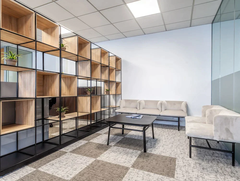 National-Technologies-Office-Pallisades-and-Soft-Seating-with-Coffee-Table