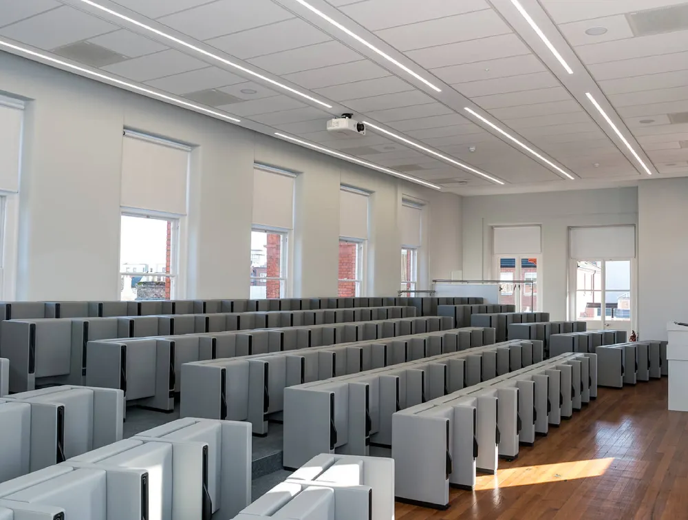 Richmond-Hospital-Mura-by-LAMM-Indoor-Setting