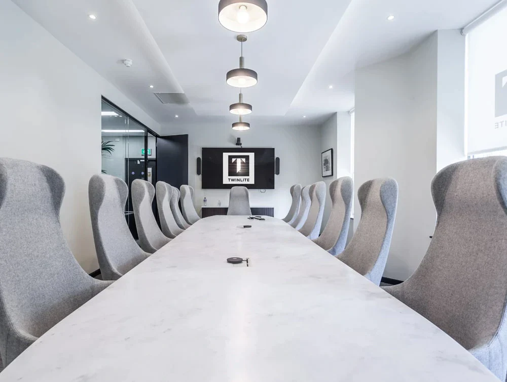 Twinlite-Office-White-Boardroom-Table-with-High-Back-Comfy-Meeting-Room-Chairs1_de7091fb-6f9b-44c9-83d0-f058c31e6121